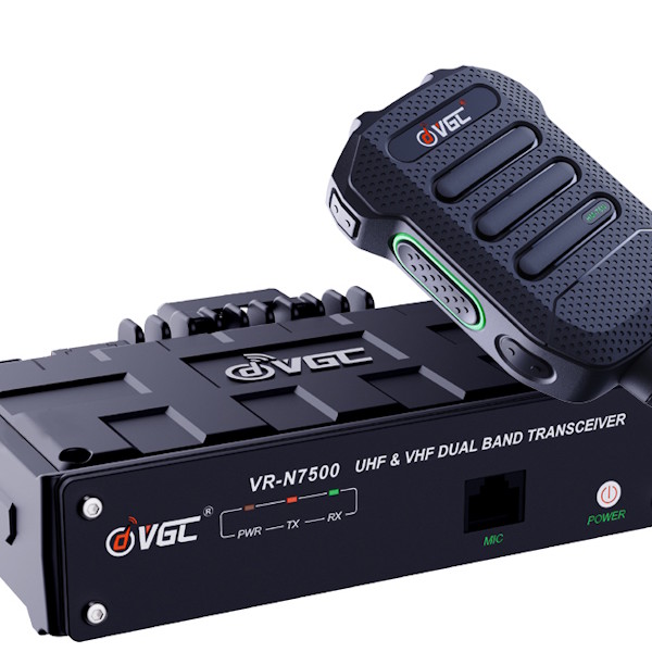 Vero VGC VR-N7500 50W dual-band mobile radio